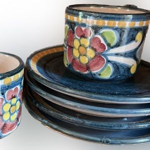 V.Pinto Vietri 4 ceramic tea cups & 4 saucers, painted Floral, Italy RARE